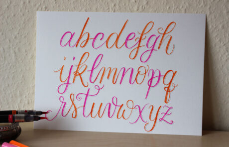 CalliLetters-Kalligrafie-Alphabet-mit-Brushpens