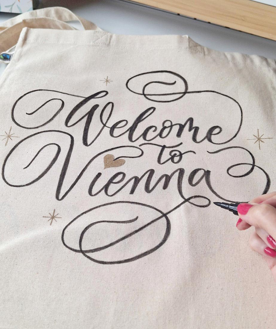 CalliLetters-Live-Kalligrafie-Kongress-Taschen-Sandra-Brezina-Austria-Center-Wien CalliLetters-Live-Kalligrafie-Kongress-Taschen-Sandra-Brezina-Austria-Center-Wien